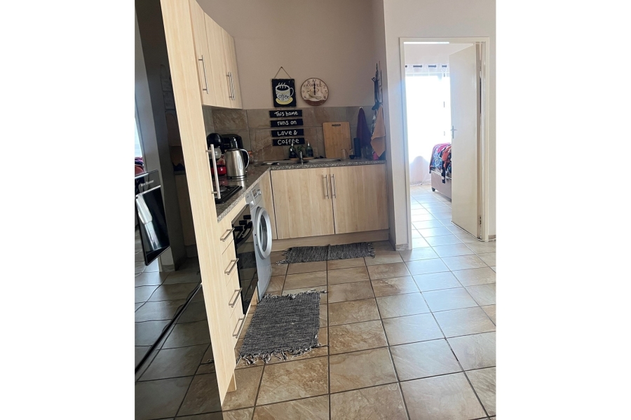 1 Bedroom Property for Sale in Gateway Manor North West